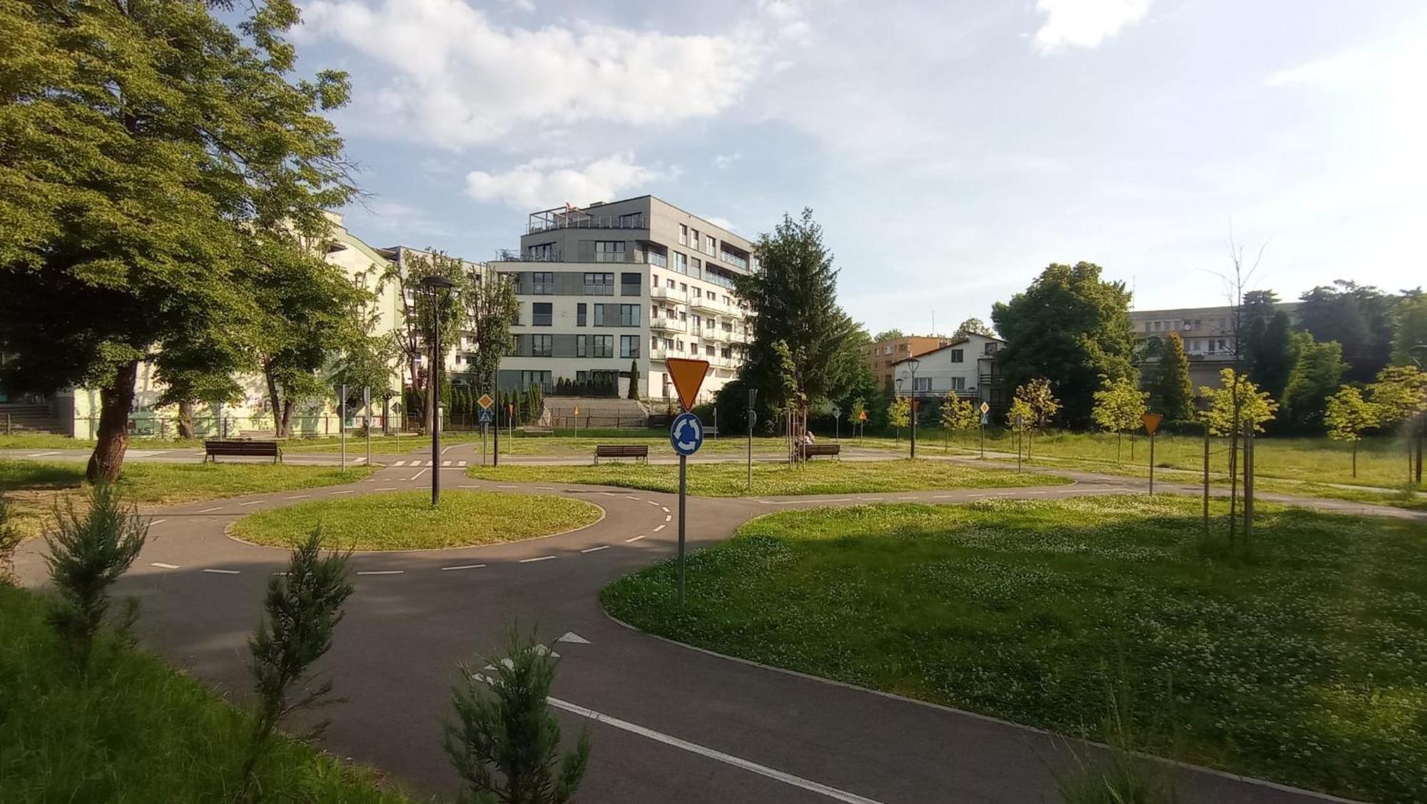 Euroapart - Parking - Goszczynskiego 7A Przemysl Exterior photo